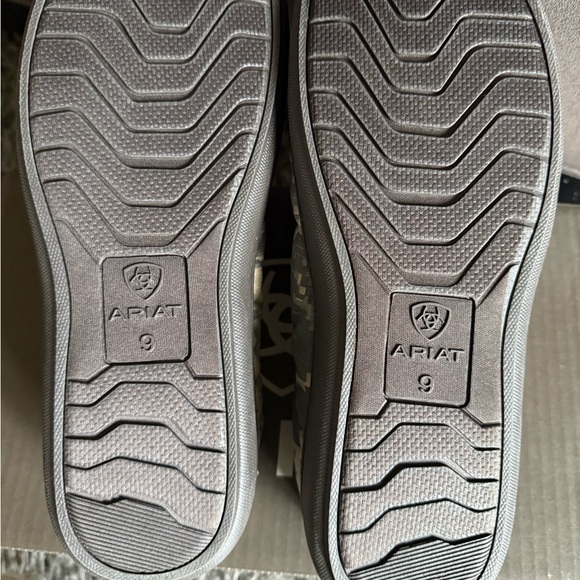 Ariat Men's Camo Slippers - Picture 4 of 5